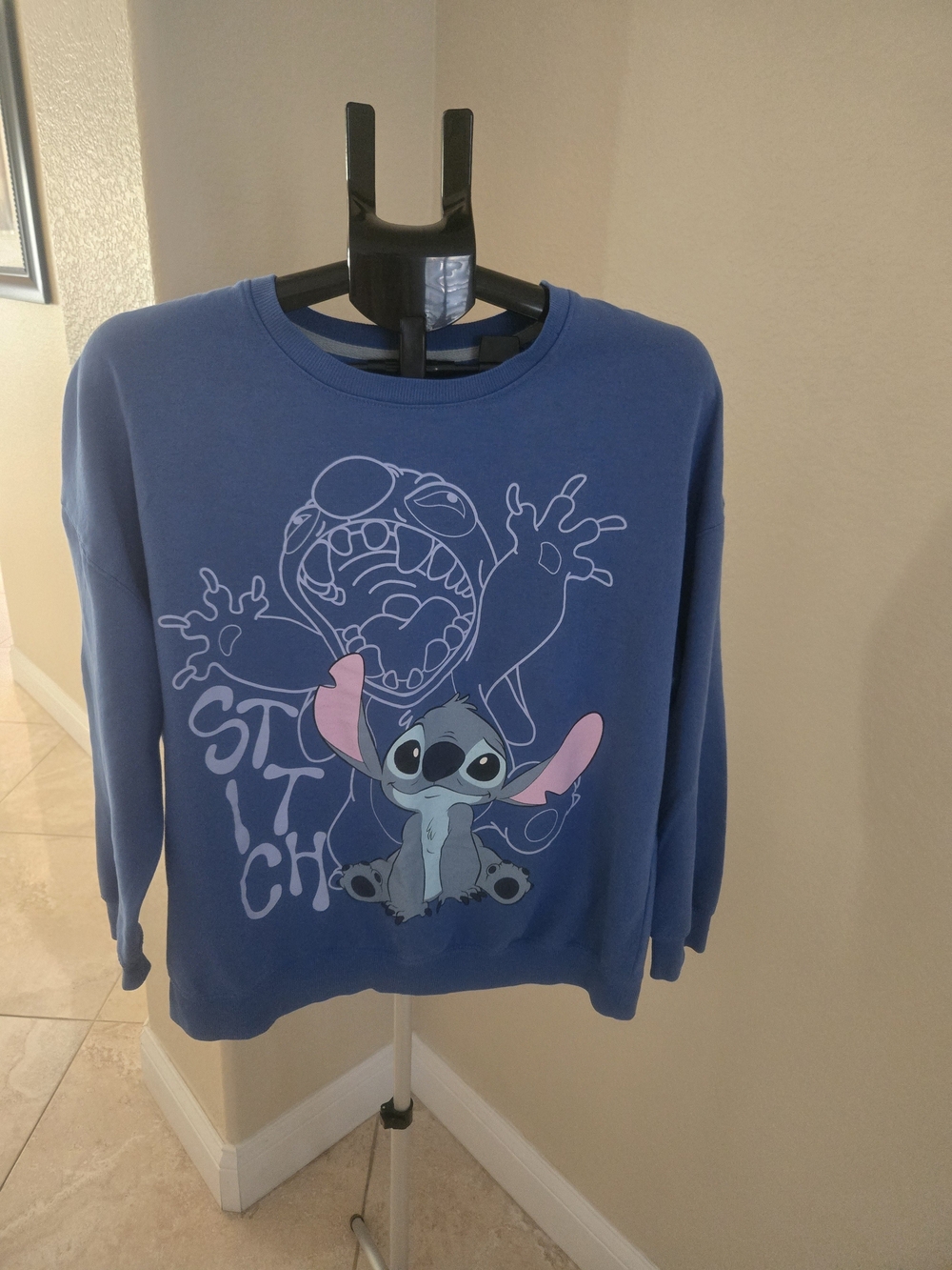 Disney Blue Stitch Crewneck Sweatshirt XL